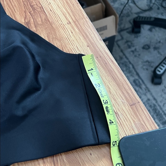 ALO Yoga airlift strength sports bra - Picture 10 of 10